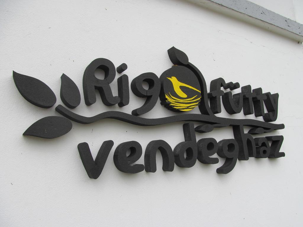 Hotel Rigofuetty Vendeghaz Tiszaalpar Exteriér fotografie